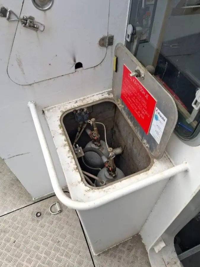 Katamaranas parduodamas