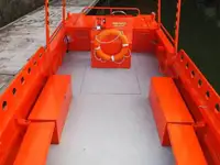 Darbiniai laivai parduodamas
