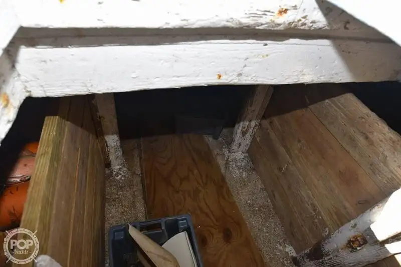 Ilgas žvejybos laivas parduodamas