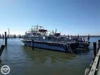 Įgulos laivas parduodamas