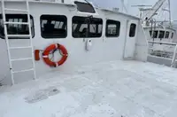 Įgulos laivas parduodamas
