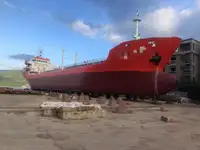 Tanklaiviai parduodamas