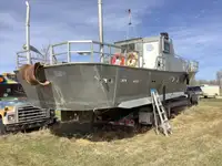 Darbiniai laivai parduodamas