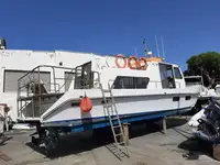Įgulos laivas parduodamas