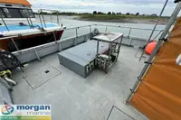 Darbiniai laivai parduodamas