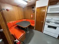 Įgulos laivas parduodamas