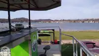 Kontainerių laivas parduodamas