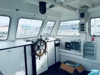 Darbiniai laivai parduodamas