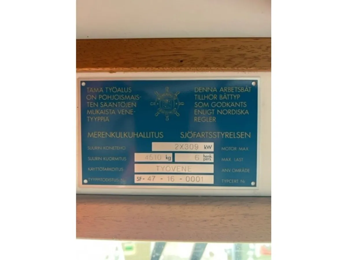 Darbiniai laivai parduodamas