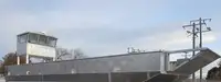 Nusileidimo laivas, bakas Parduodama