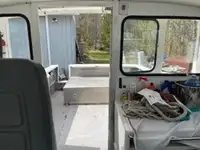 Darbiniai laivai parduodamas