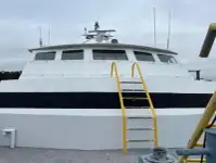 Įgulos laivas parduodamas