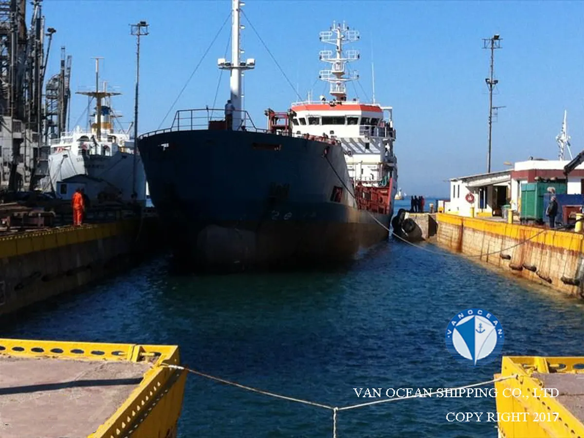 Naftos/chemijos tanklaivis parduodamas