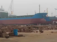 Kontainerių laivas parduodamas