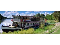 Kontainerių laivas parduodamas