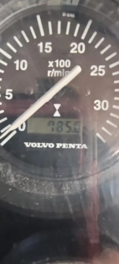 Gelbėjimo valtis parduodamas