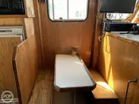 Ilgas žvejybos laivas parduodamas