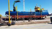 Darbiniai laivai parduodamas