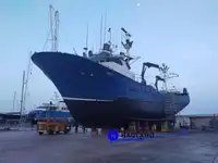 Tunų žvejybos laivas parduodamas