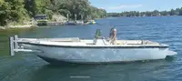Darbiniai laivai parduodamas