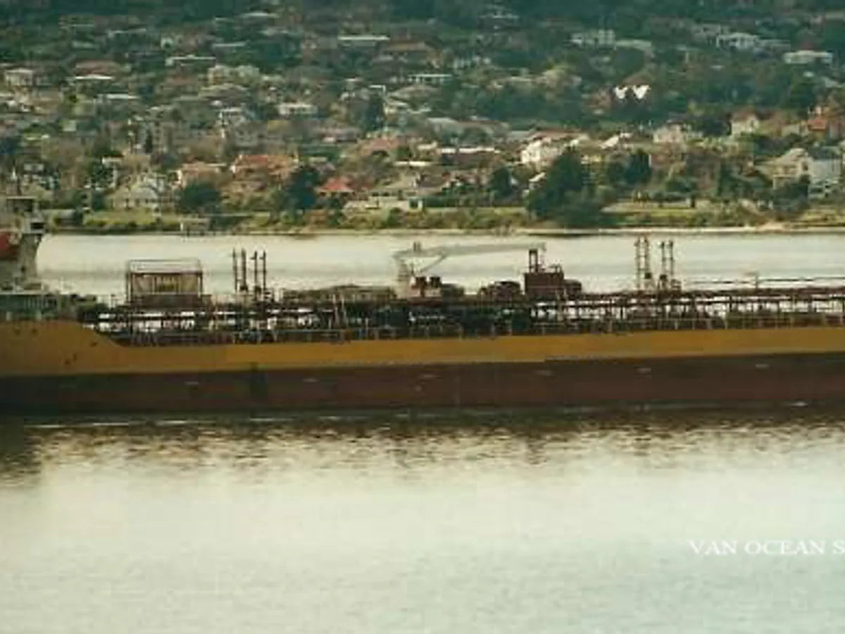 Naftos/chemijos tanklaivis parduodamas