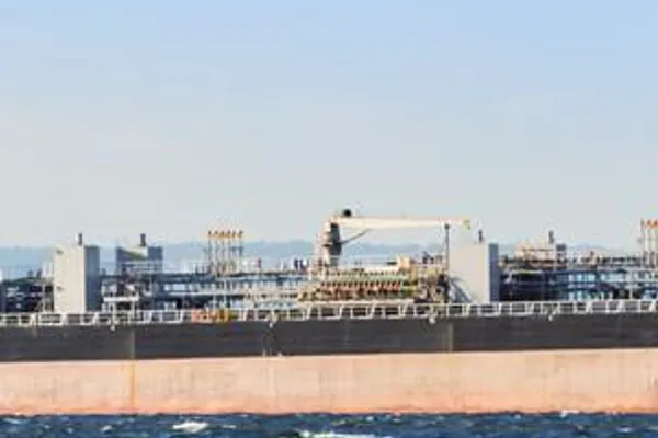 Oil/Chemical tanker for sale