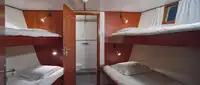 Plūduriuojantis viešbutis parduodamas