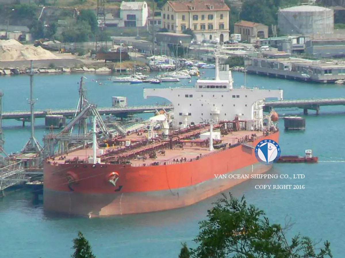 Naftos/chemijos tanklaivis parduodamas