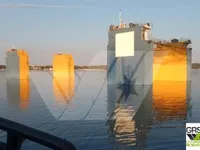 Plūduriuojantis dokas parduodamas