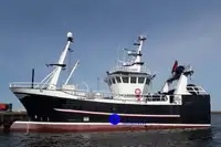 Laivas žuvims perdirbti ir pristatyti parduodamas