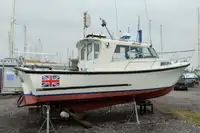 Darbiniai laivai parduodamas
