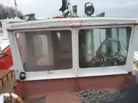 Darbiniai laivai parduodamas