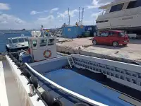 Darbiniai laivai parduodamas