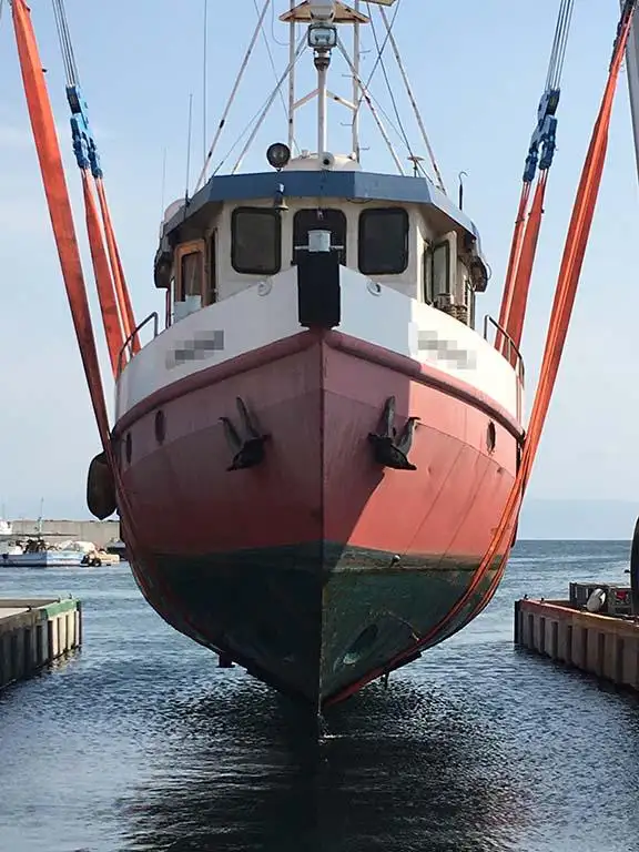 Darbiniai laivai parduodamas