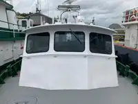 Įgulos laivas parduodamas