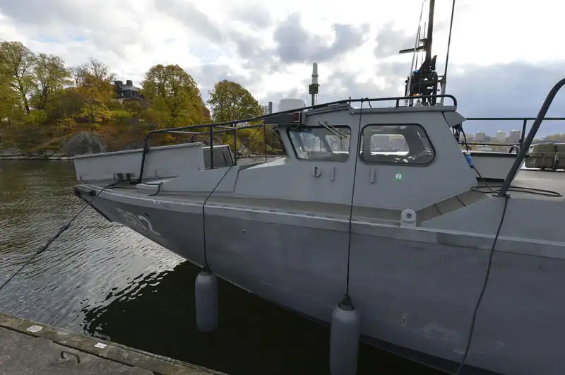 Kariniai laivai parduodamas