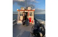 Darbiniai laivai parduodamas