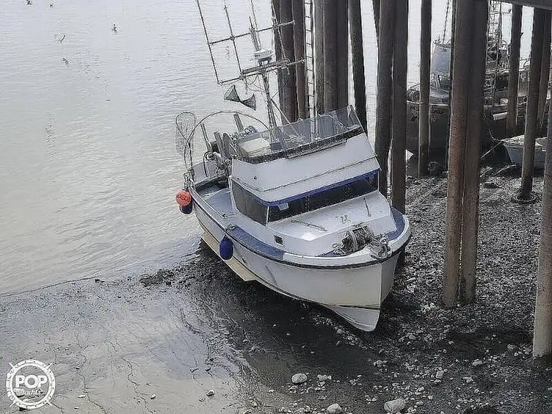 Ilgas žvejybos laivas parduodamas