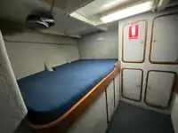 Ilgas žvejybos laivas parduodamas
