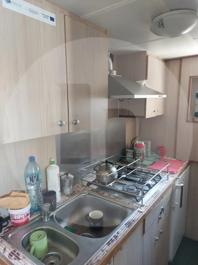 Gyvų žuvų pervežimo laivas parduodamas