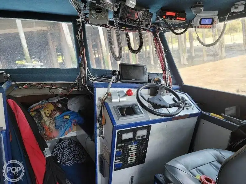Ilgas žvejybos laivas parduodamas
