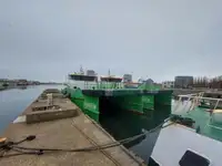 Vėjo jėgainių aptarnavimo laivas parduodamas