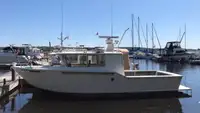 Darbiniai laivai parduodamas