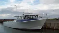 Darbiniai laivai parduodamas