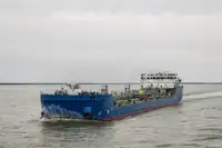 Oil/Chemical tanker Parduodama