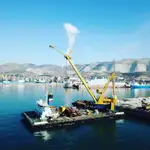 Laivas su kranu Parduodama