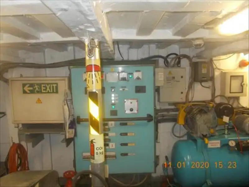 Įgulos laivas parduodamas