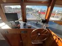 Įgulos laivas parduodamas