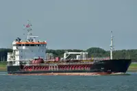 Oil/Chemical tanker Parduodama