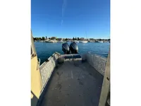 Darbiniai laivai parduodamas